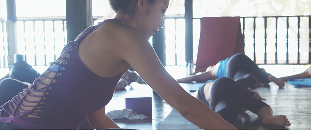 300 Hours Yoga Teacher Training yin yoga