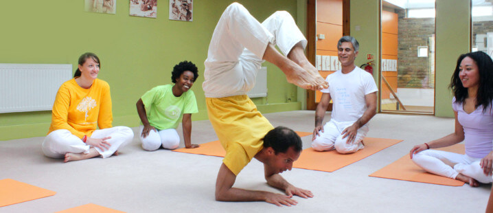 sivananda yoga teacher training