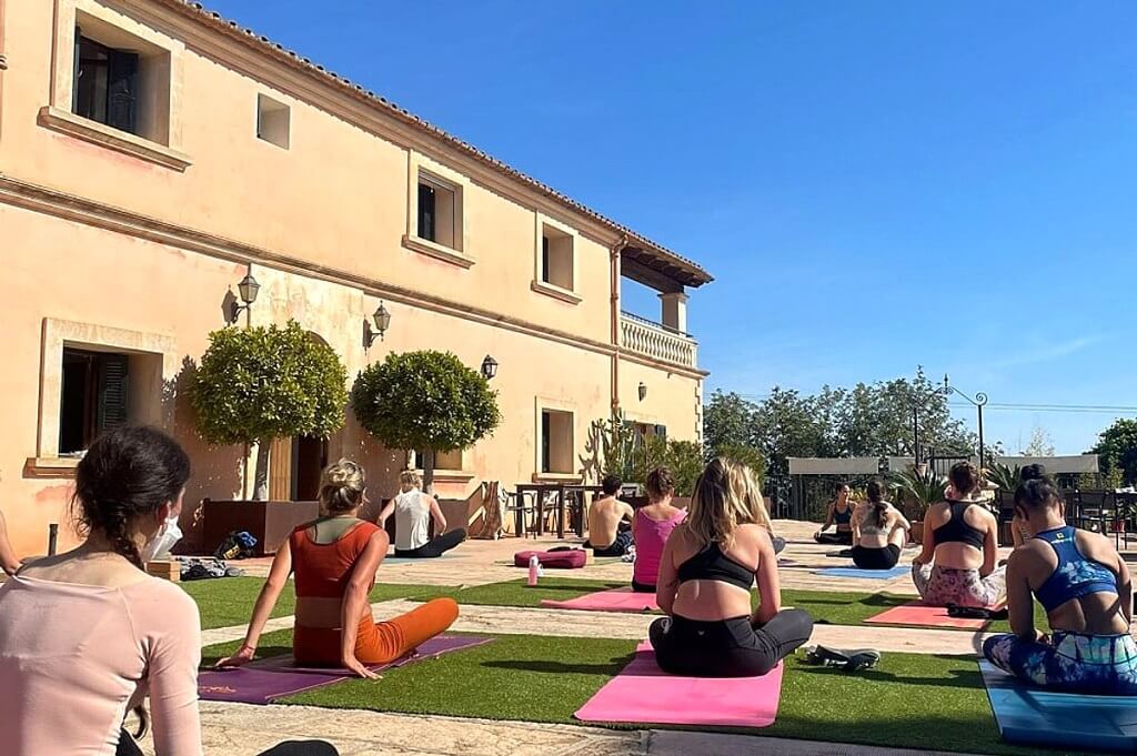 yoga course September