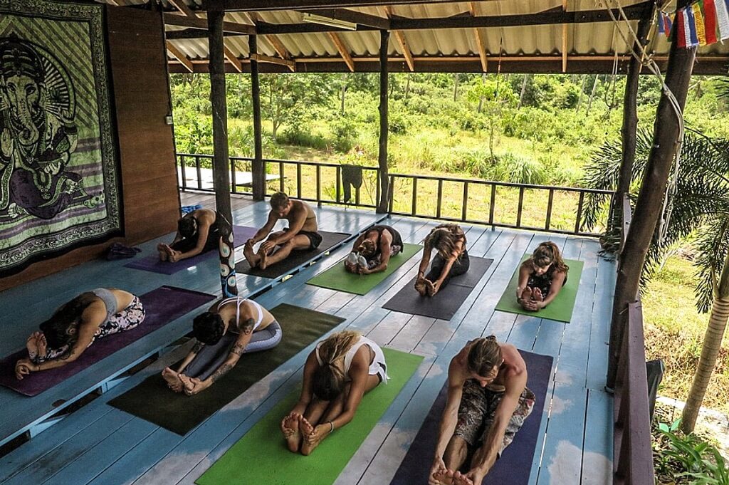 best 200 hour yoga teacher training